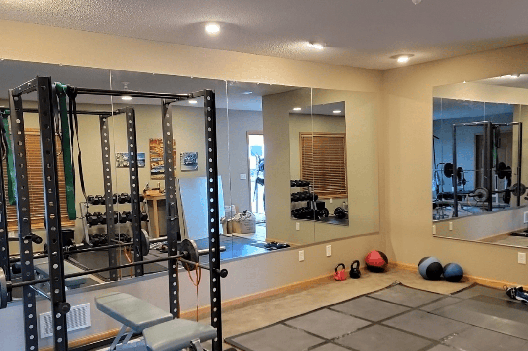 Mirror Uses for Homes and Businesses in Phoenix - Mirrors Delivered