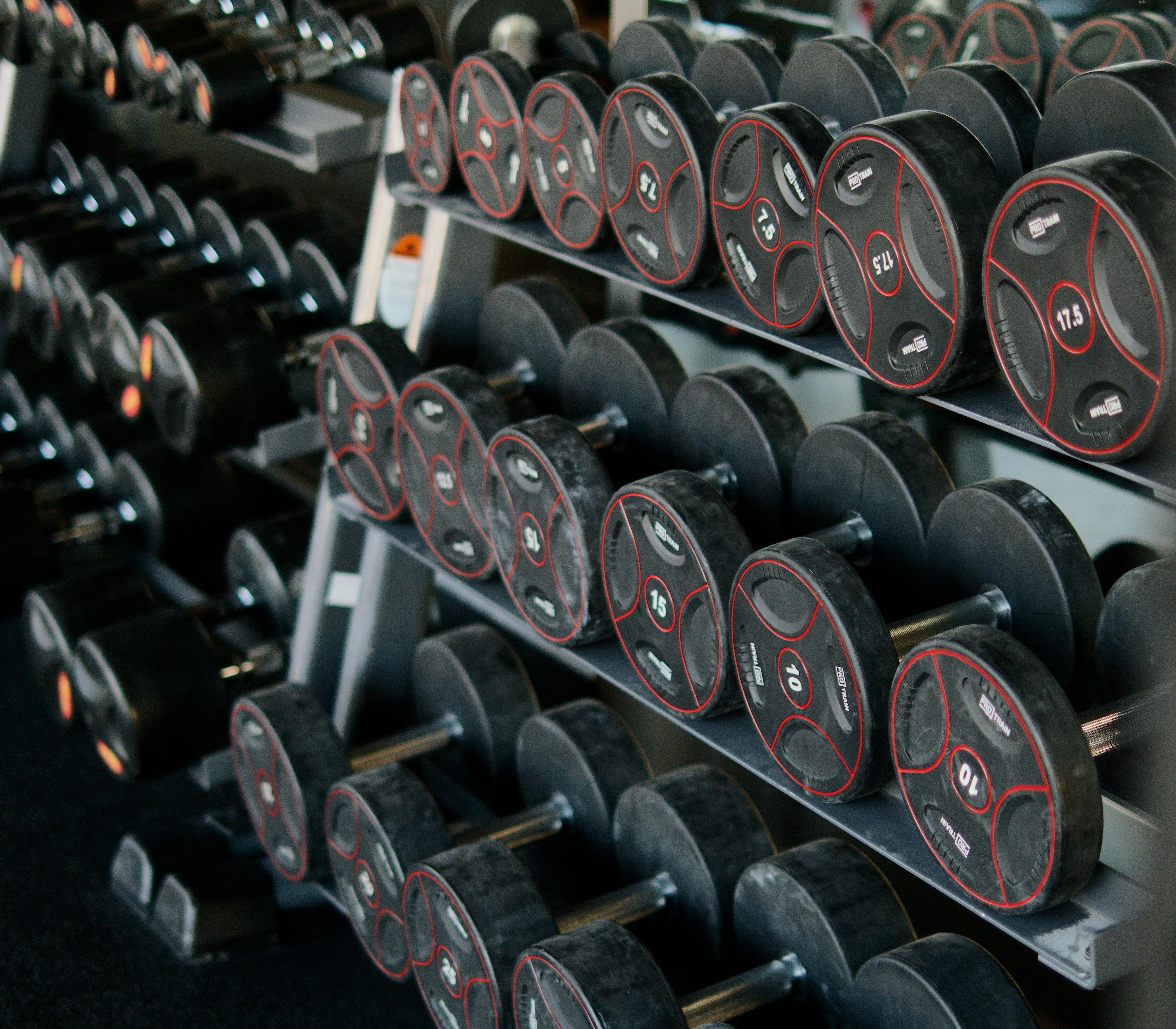 9 Safety Features to Consider for Home Gym Equipment