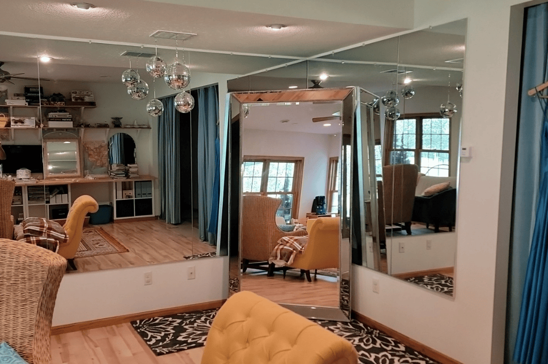 Affordable Wall Mirrors in Kansas City, MO - Mirrors Delivered